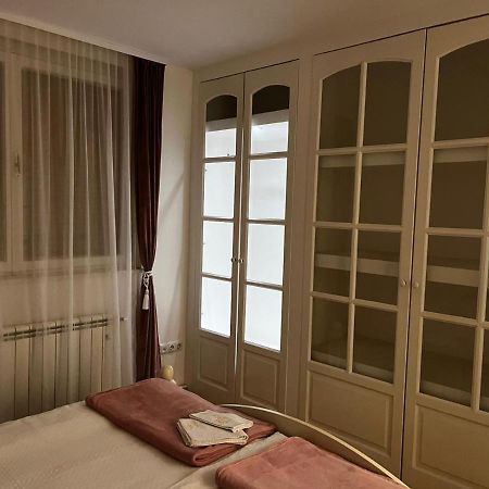 Apartman Gold Maris Karlovac Exterior photo